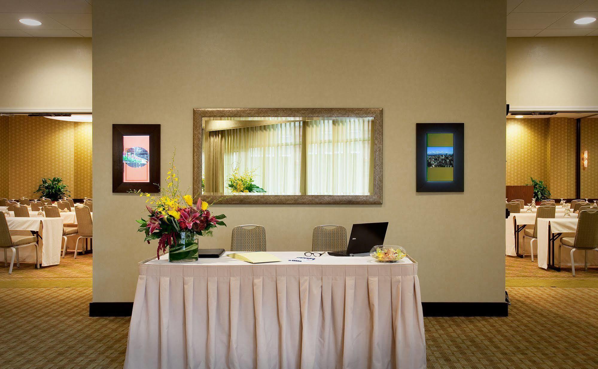 Hilton Garden Inn Seattle/Ботелл Екстер'єр фото